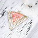 3 Gold Plated ARROWHEAD TRIANGLE Hollow Geometric Pendant Charms, red pink imitation opal resin, gold plating, 22x20mm, chg0560