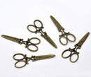 4 Large Antique Bronze SCISSORS Charm Pendants. CHB0022
