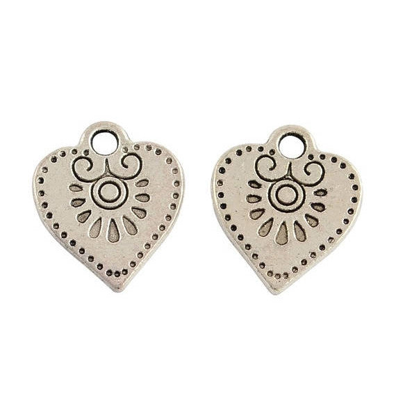 10 Fancy Heart Charm Pendants, Antique Silver Stamped  chs2125
