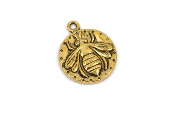 5 QUEEN BEE Gold Charm Pendants, round coin charms, gold plated metal, double sided design, 20mm, chg0449