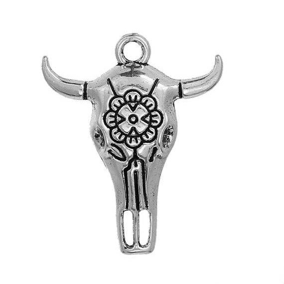 10 Silver Tone Metal Longhorn COW SKULL Charms or Pendants, flower pattern, 32x26mm, chs2742