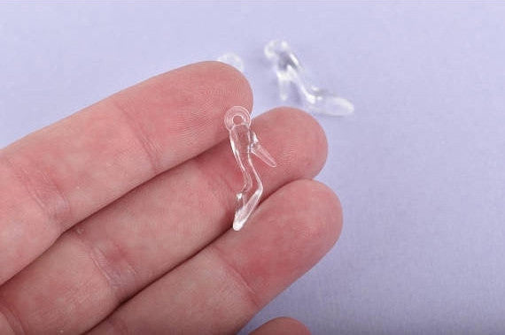 30 Clear HIGH HEEL Shoe Charms, Transparent Acrylic Cinderella Shoe Charms, 25mm (1") chs2996