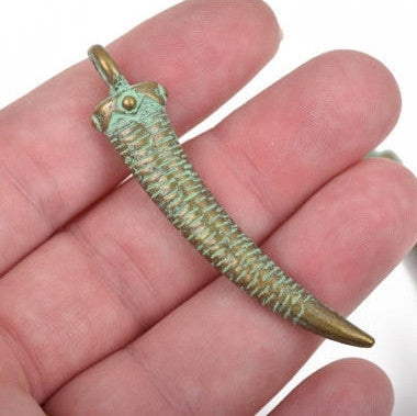 4 Large HORN or CLAW Tusk Charm Pendants, bronze oxidized with green verdigris patina, 60mm long, 2-3/8"  chb0460