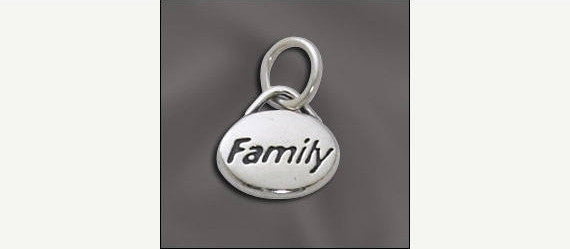 FAMILY Sterling Silver Charm Pendant pms0382