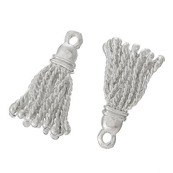 10 Silver TASSLE Tassel Charm Pendants, silver metal, chs1868a