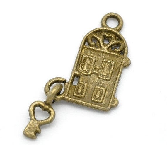 10 Antique Bronze HOME SWEET Home Door and Key Dangle Charm Pendants.  chb0098