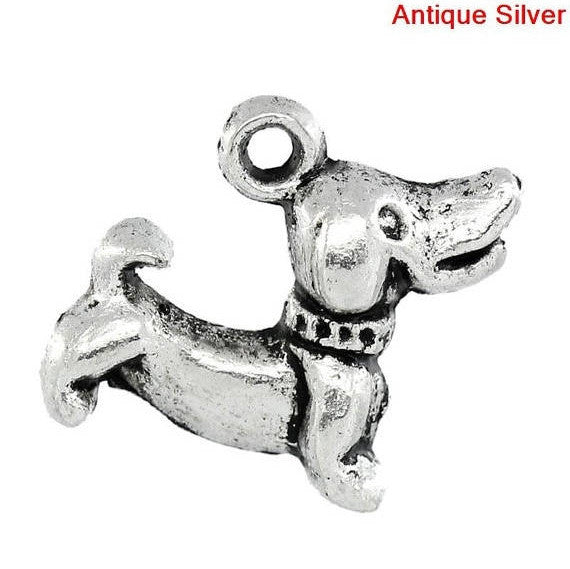 12 DACHSHUND DOG Antique Silver Tone Metal Charm Pendants . chs1197