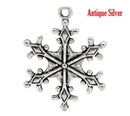 8 Silver Tone SNOWFLAKE Charms Pendants chs1167