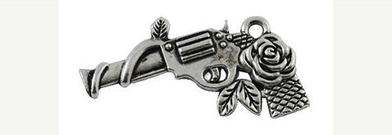 10 Antique Silver Tone Small Metal GUNS and ROSES Handgun Pendant Charms  30x20mm . chs0248