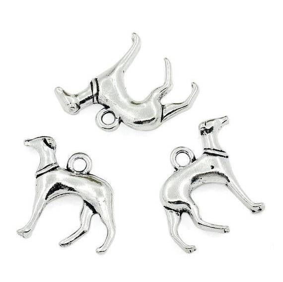 10 GREYHOUND DOG Charm Pendants . silver tone . 20mm x 19mm. chs0806a