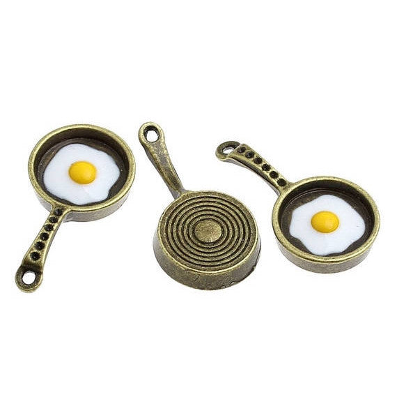 2 Bronze Metal FRYING PAN Charm Pendants with Enamel Fried Eggs  chb0011