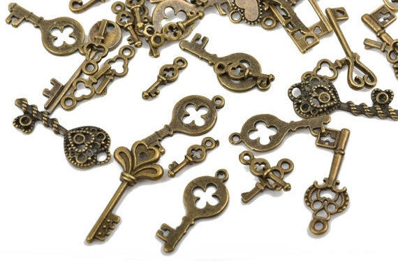 50 Antique Bronze Key Pendant Charms, various sizes, 5/8" to 1-1/8" chb0470