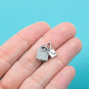 5 Silver Pewter TEA BAG Charm Pendants . Chs0010