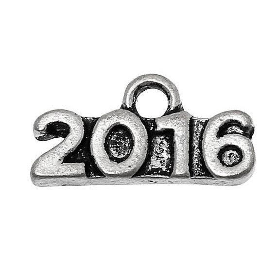 100 Silver Tone 2016 Graduation Pewter Charms or Pendants, bulk package, chs2046b