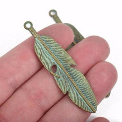 5 Bronze FEATHER Charms, Bronze with green patina metal charms, bronze verdigris feather pendants, 61x15mm, 2-3/8" long chb0508