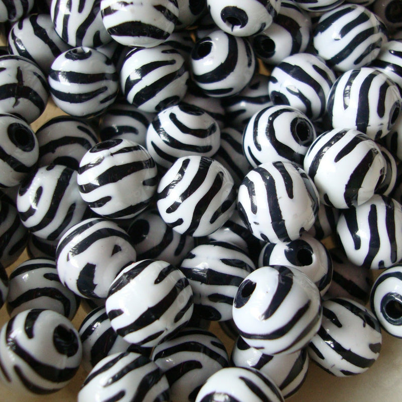 50 Round BLACK and WHITE TIGER or Zebra Striped Beads . acrylic . great for homecoming, spring animal print designs . bac0180
