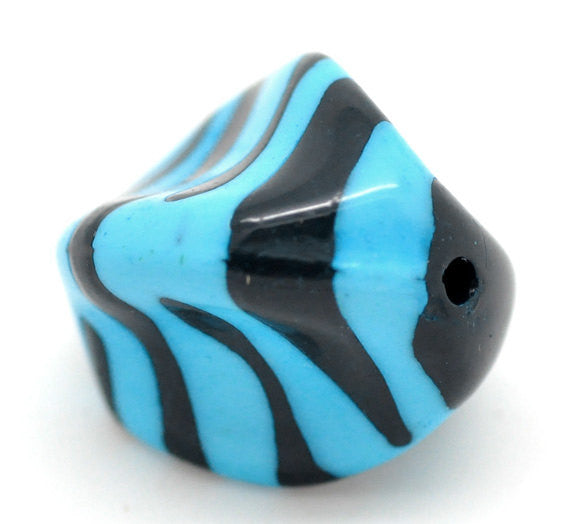6 TURQUOISE BLUE Helix Wavy Shaped Zebra Striped Acrylic Spacer Beads 23x18mm . bac0206a