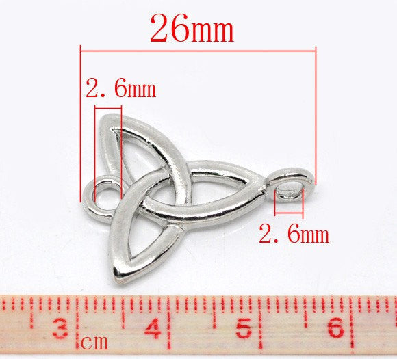 4 Silver Tone Celtic Knot Charm Connectors 26x21mm . chs0912