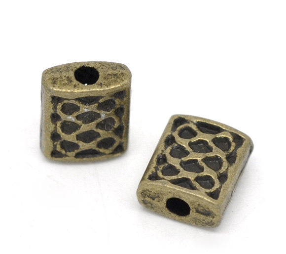 25 Bronze Metal BRASS CELTIC RECTANGLE Spacer Beads 7mm x 6mm bme0361