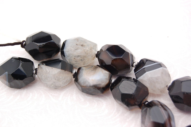 20x15mm BOTSWANA AGATE Oval Nugget Beads, Natural Gemstones . geodes drilled end to end, full strand, gag0192