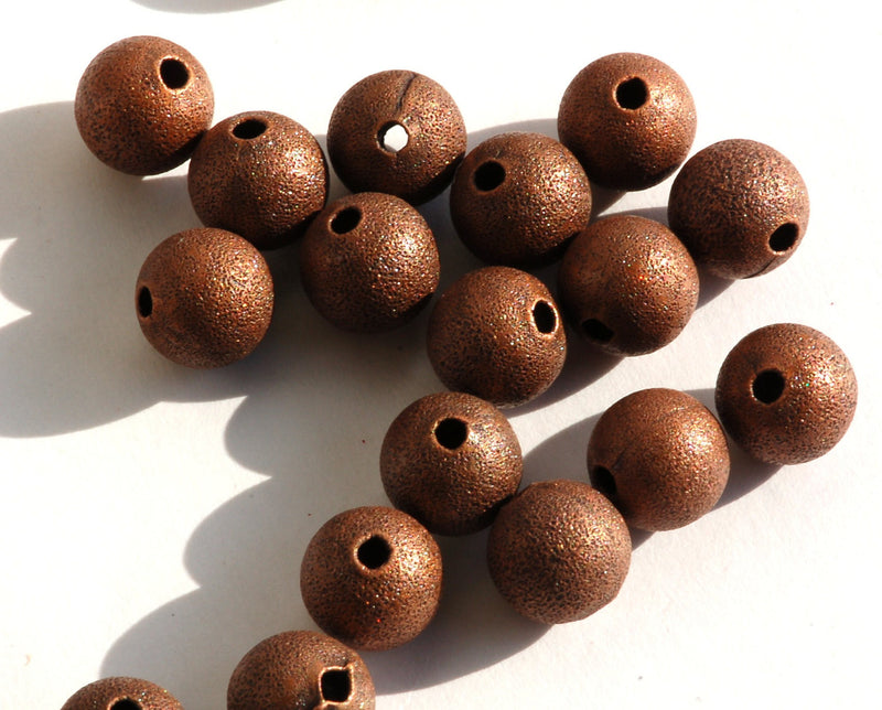 20 ANTIQUE Red COPPER Plated  BRASS Metal Round Beads  10mm . bme0277