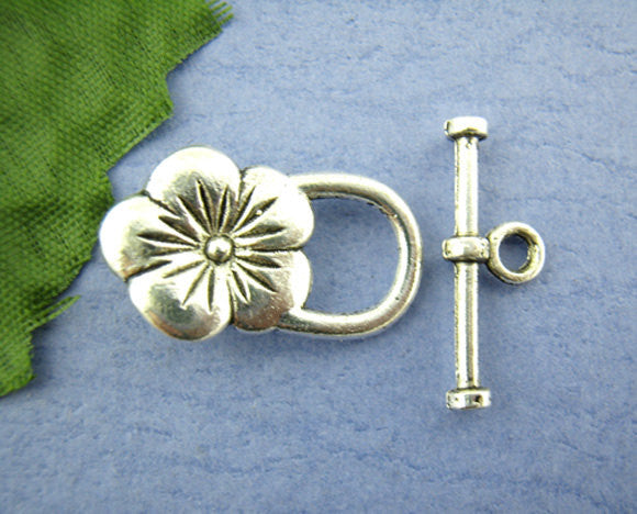 5 Sets Violet Pansy FLOWER TOGGLE Clasps . Silver Tone Metal  fcl0027a