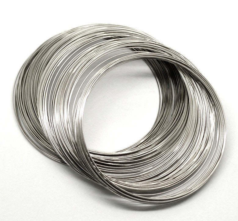200 Silver Tone Metal Memory Wire Loops (20 gauge)  65mm-70mm . small bracelet, about 2-5/8" diameter  wir0004