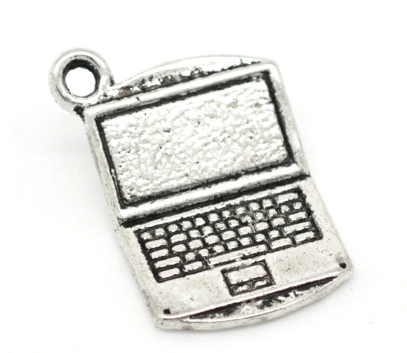 10 Small Silver Tone Metal LAPTOP COMPUTER Charm Pendants   chs0202