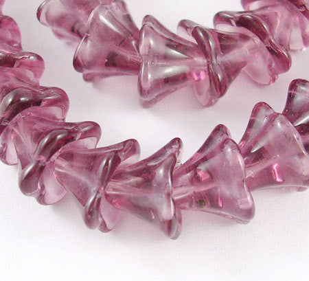 20 AMETHYST PURPLE Bell Flower Glass Beads, 12x10mm . bgl0784