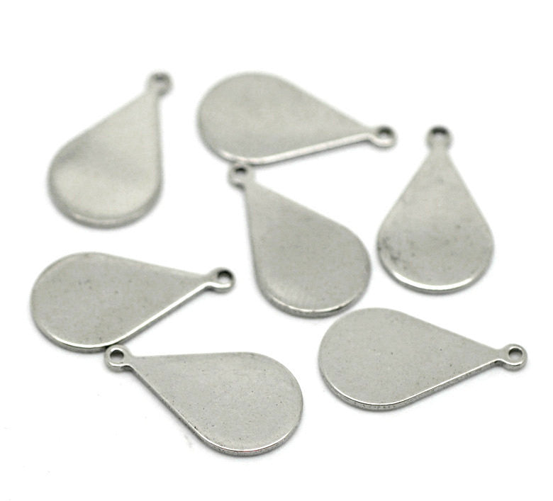 10 Stainless Steel Metal Stamping Blanks Charms, Small TEARDROP TAGS, 18 gauge  MSB0079a