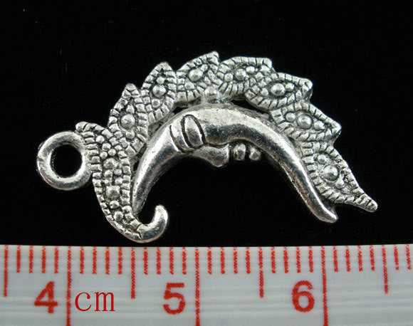 10 Antique Silver Tone Metal Fancy MOON FACE Charm Pendants chs0778