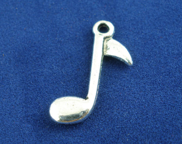 10 Silver Tone Pewter MUSIC NOTE Charm Pendants chs0083