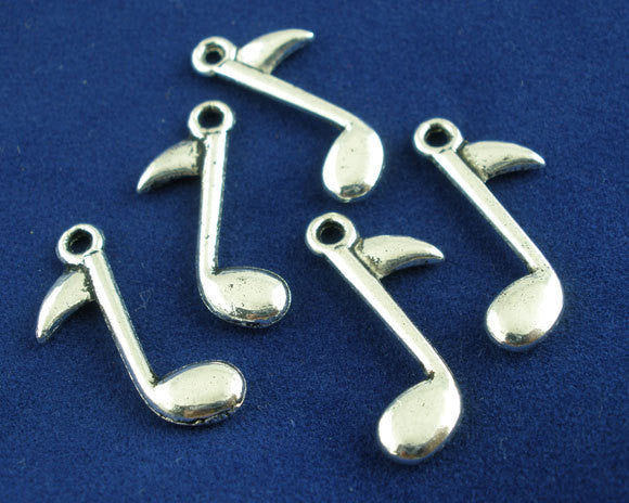 10 Silver Tone Pewter MUSIC NOTE Charm Pendants chs0083