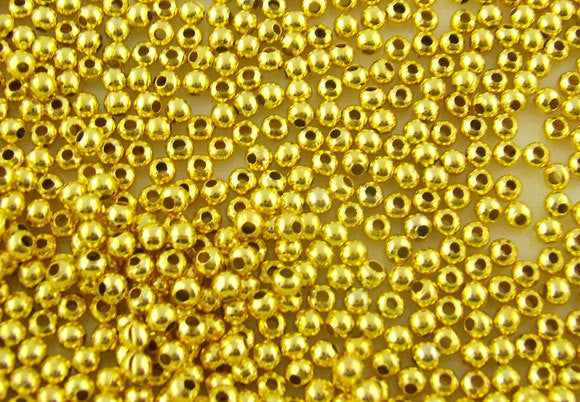 2000 Gold Plated Smooth Round Ball Spacer Beads . 2.4mm  bme0055