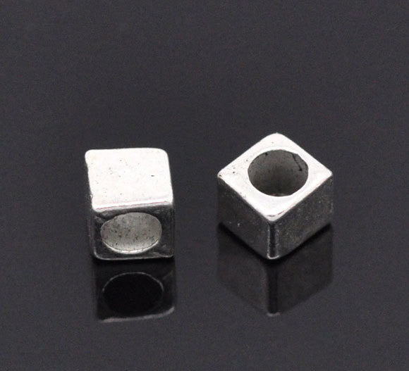 200 Bulk Package Silver Tone Metal CUBE Spacer Beads 4mm bme0113