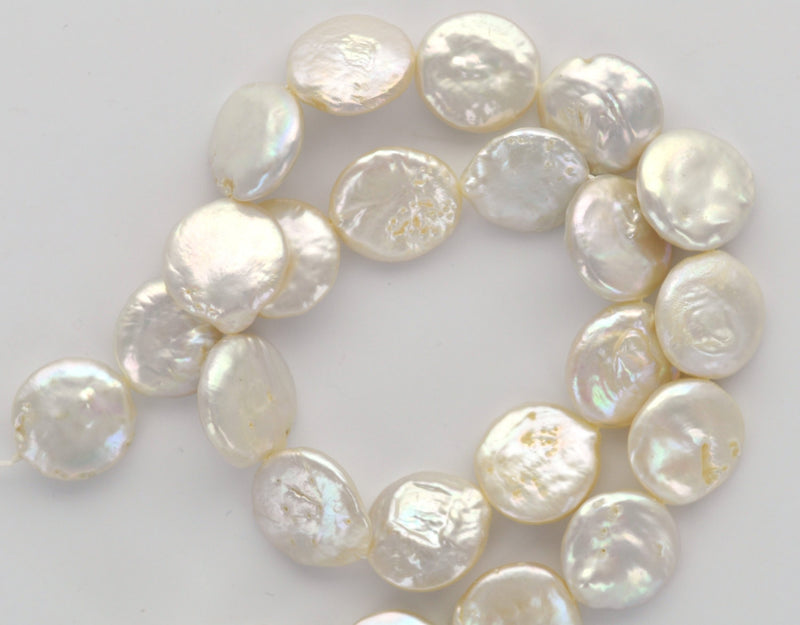 12mm Circle Disc COIN Cultured Freshwater PEARLS, Off White, about 32 beads, gpe0031b