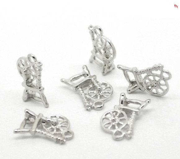 10 Silver Tone Pewter SPINDLE SPINNING Wheel Charm Pendants  18x12mm . chs0208