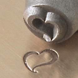 ImpressArt Metal Design Stamp,  6mm SWIRLY HEART  tol0132
