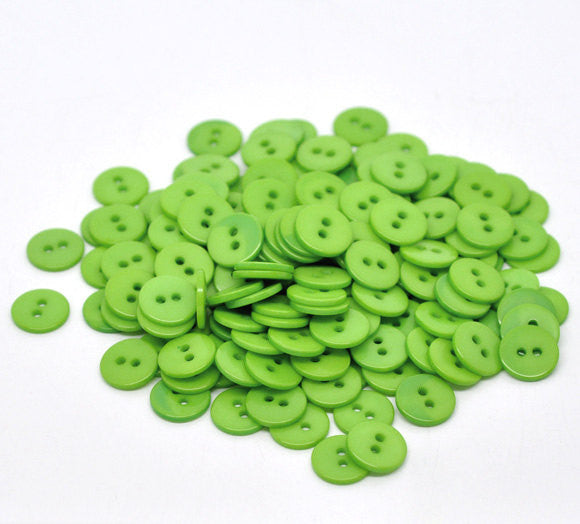 20 Round AVOCADO GREEN Buttons for Jewelry Making, Scrapbooking, Sewing . 11mm but0084
