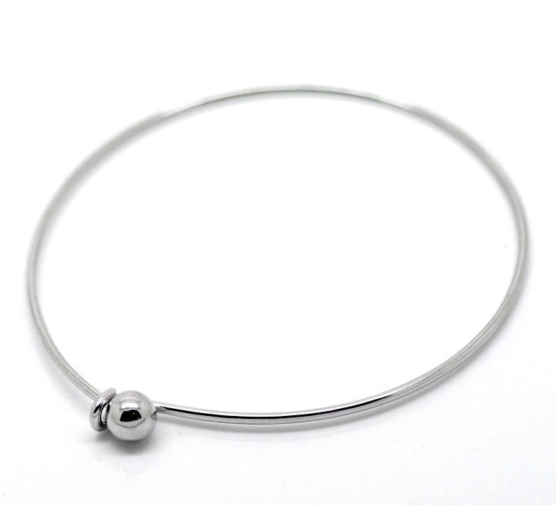 4 Silver Tone Metal BANGLE Charm Bracelets . 20 cm long (7-7/8" long)  fin0212