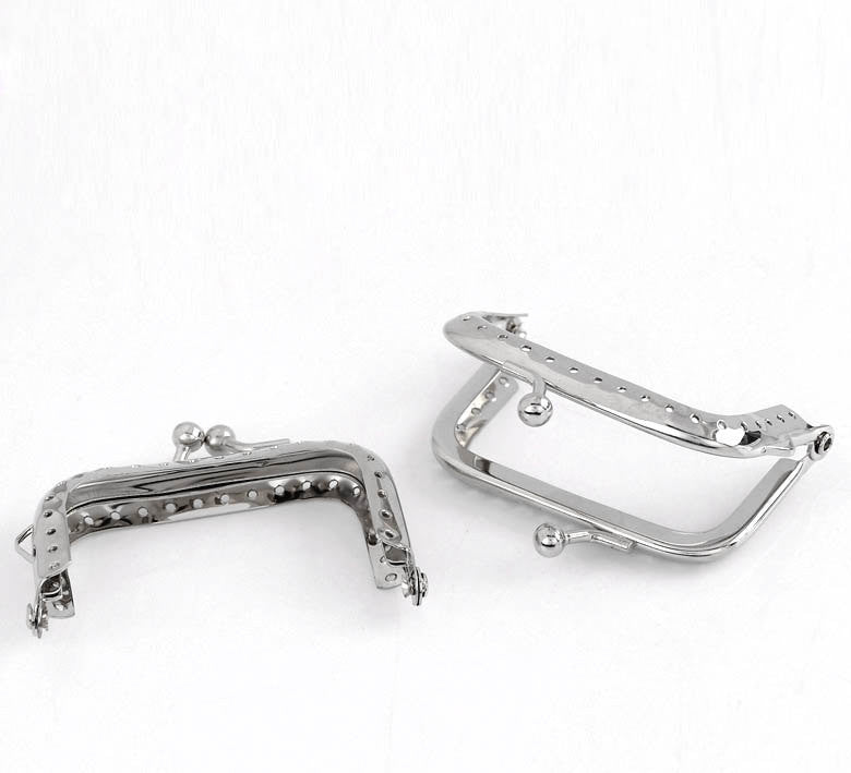 2 Metal Frames for Purse Clasp fin0164