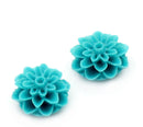 10 Resin Flower Cabochons, Chrysanthemum Mum . TURQUOISE BLUE TEAL  .  16mm  cab0125