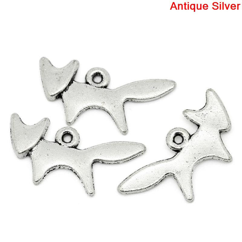 10 Silver Pewter FOX Charm Pendants chs0776