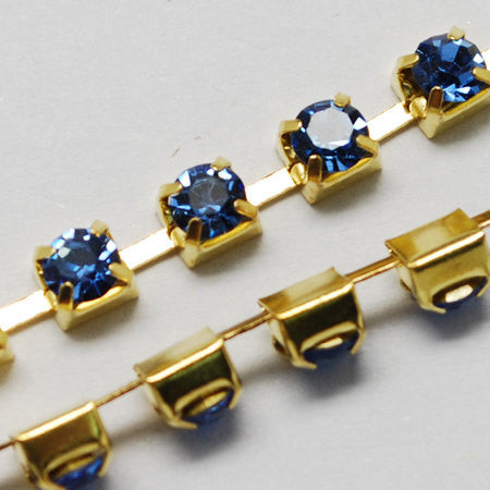 1 yard ( 3 feet ) Rhinestone Cup Chain, 3mm, gold brass base metal and LIGHT SAPPHIRE BLUE glass crystals fch0183