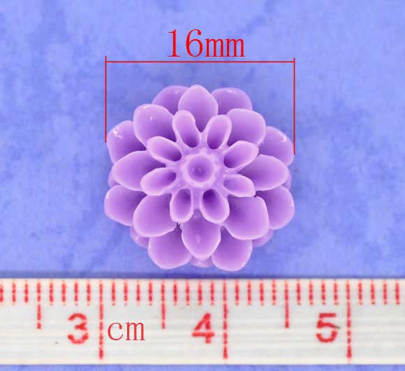 10 Resin Flower Cabochons, Chrysanthemum Mum . LAVENDER PURPLE  .  16mm cab0120