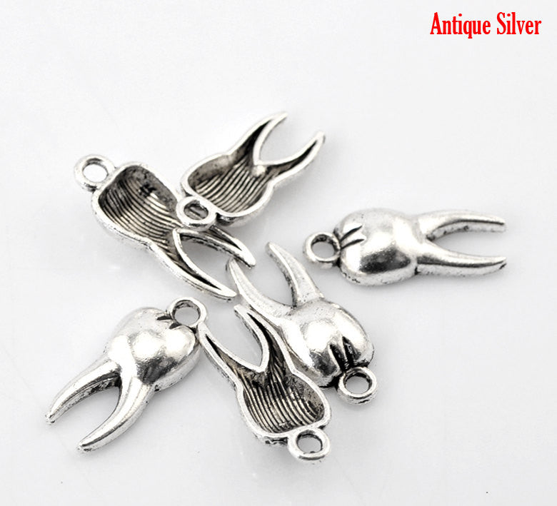 5 Antique Silver Metal TOOTH Charm Pendants  chs1331