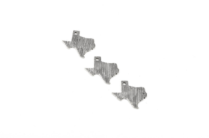4 TEXAS STATE Cutout Charm Pendants, textured silver tone metal, chs1618