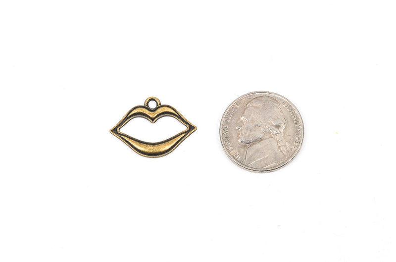 10 OPEN MOUTH and Lips Charm Pendants, antique bronze metal, chb0306