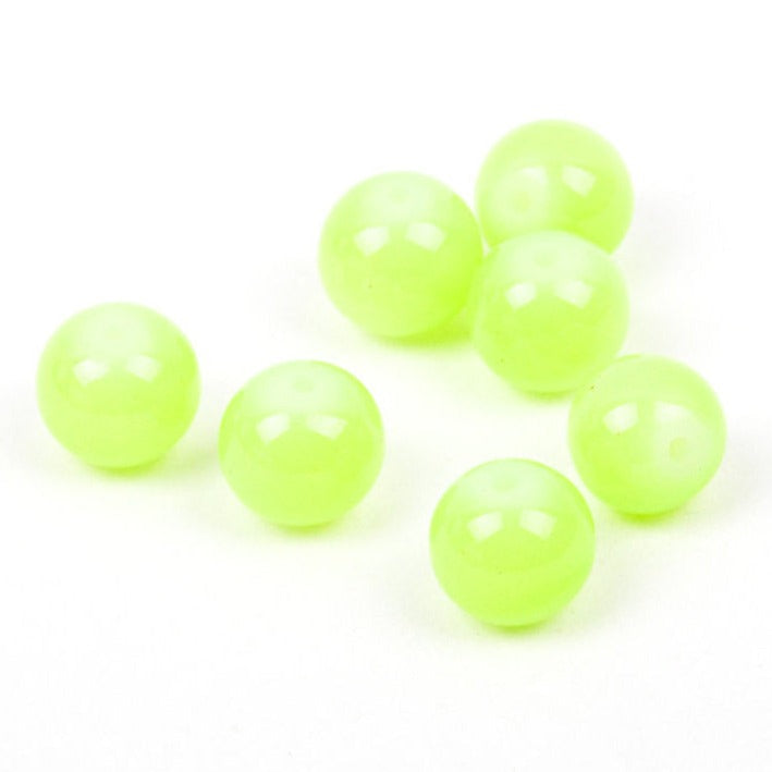 12mm LIME GREEN Round Glass Beads . 30 beads bgl0301