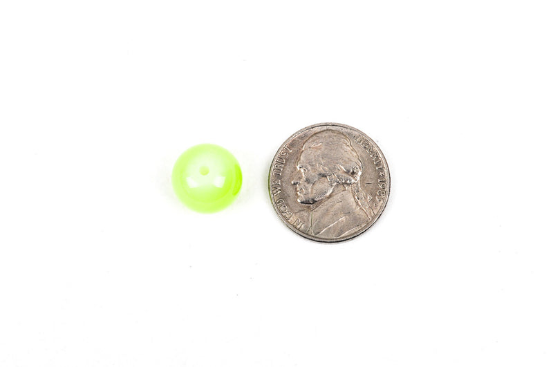 12mm LIME GREEN Round Glass Beads . 30 beads bgl0301